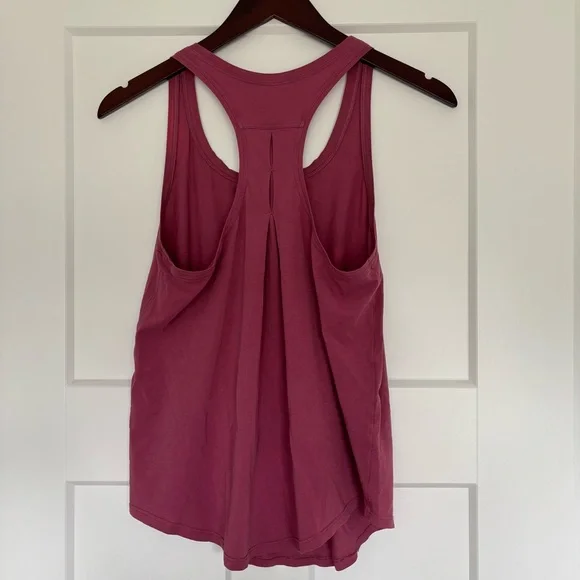 • [Lululemon] Racerback Tank • - Picture 4 of 7